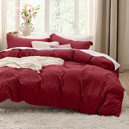 Bedsure Red Duvet Cover Queen Size - 3 Pieces Prewashed Cotton-Like Polyester Extra Soft Bedding Set, Includes 1 Duvet Cover 90x90 Inches with Zipper Closure & 2 Pillow Shams, Comforter Not Included